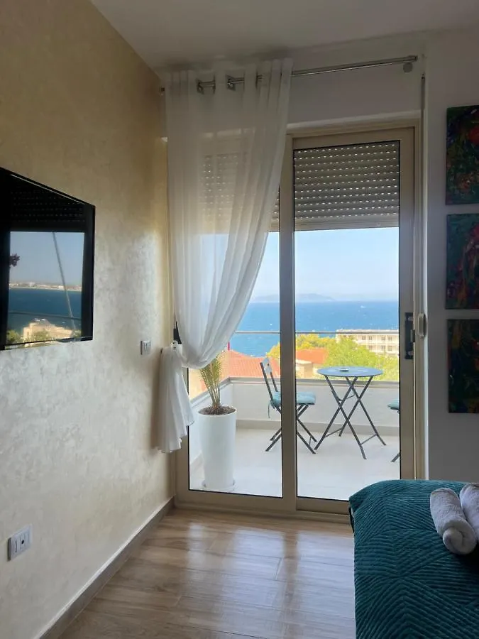 Sunny Breeze Apartment Vlore