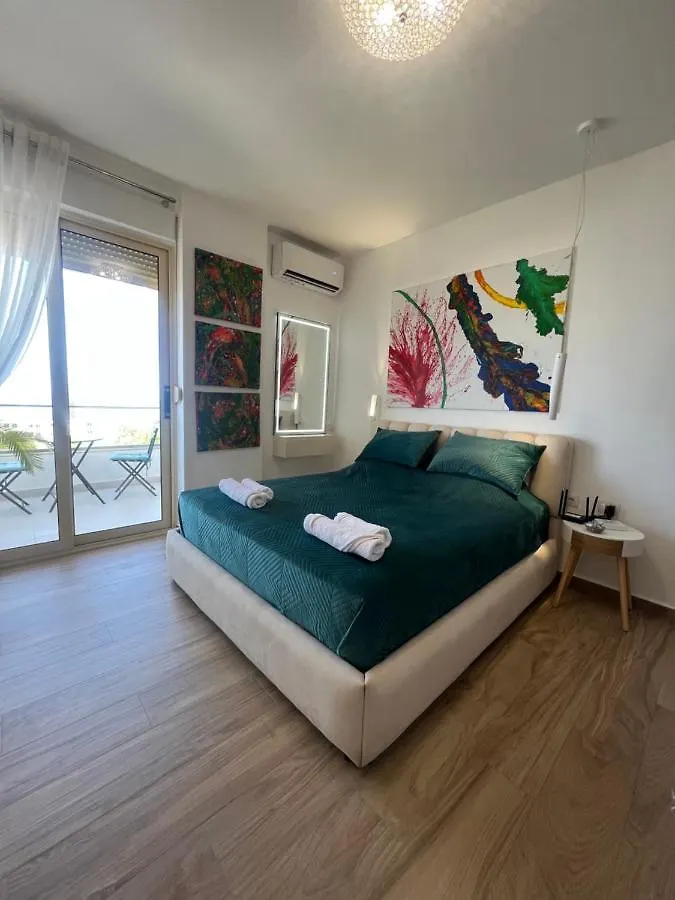 Sunny Breeze Apartment Vlore