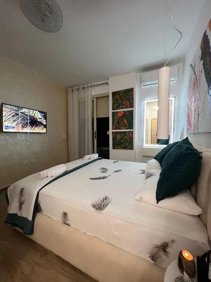 Sunny Breeze Apartment Vlore